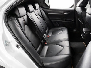 Седан Toyota Camry 2018 года, 2699000 рублей, Тюмень