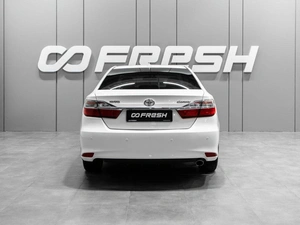 Седан Toyota Camry 2015 года, 2199000 рублей, Тюмень