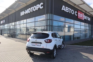 Внедорожник Renault Kaptur 2018 года, 1325000 рублей, Мирное