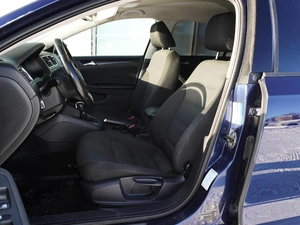 Седан Volkswagen Jetta 2012 года, 1090000 рублей, Тверь