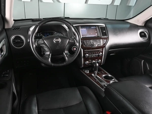 Внедорожник Nissan Pathfinder 2015 года, 2119000 рублей, Аксай