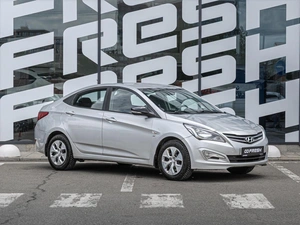 Седан Hyundai Solaris 2016 года, 975000 рублей, Краснодар