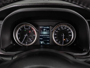 Минивэн Suzuki Ertiga 2022 года, 2500000 рублей, Тюмень