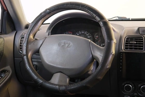 Седан Hyundai Accent 2006 года, 349000 рублей, Омск