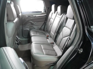 Внедорожник Porsche Cayenne Turbo 2010 года, 2339000 рублей, Воронеж