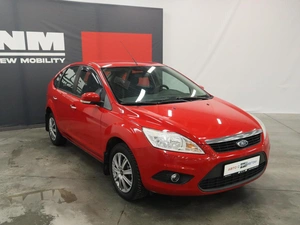 Хэтчбек Ford Focus 2011 года, 810000 рублей, Курск