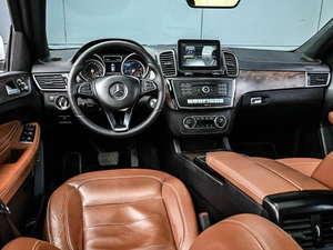 Внедорожник Mercedes-benz GLE-класс 2018 года, 4524000 рублей, Кирилловка