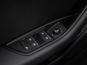 Седан Audi A4 2015 года, 2200000 рублей, Краснодар