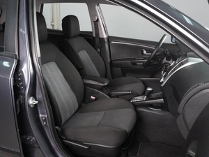 Хетчбэк Kia Ceed 2011 года, 963000 рублей, Красный Пахарь