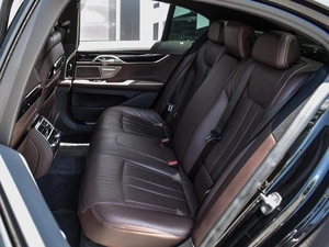 Седан BMW 7 серия 2019 года, 5750000 рублей, Краснодар