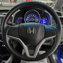 Хетчбэк Honda Fit 2015 года, 947000 рублей, Красноярск