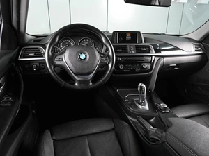 Седан BMW 3 серия 2017 года, 1950000 рублей, Аксай