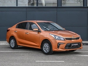 Седан Kia Rio 2018 года, 1499000 рублей, Кирилловка