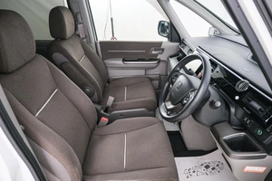 Минивэн Honda Stepwgn 2015 года, 1759000 рублей, Красноярск