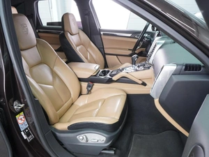 Внедорожник Porsche Cayenne 2017 года, 2799000 рублей, Воронеж