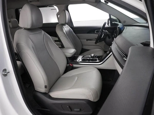 Минивэн Kia Carnival 2021 года, 3999050 рублей, Москва