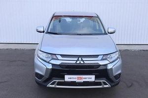 Внедорожник Mitsubishi Outlander 2019 года, 2030000 рублей, Брянск