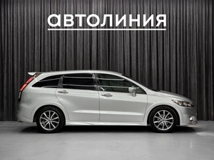 Минивэн Honda Stream 2010 года, 1199000 рублей, Красноярск