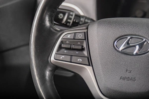 Седан Hyundai Solaris 2018 года, 1399000 рублей, Томск