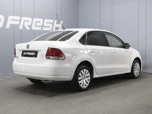 Седан Volkswagen Polo 2012 года, 640000 рублей, Омск