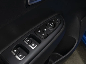 Седан Kia Rio 2021 года, 1790000 рублей, Омск