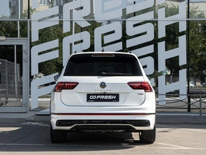 Внедорожник Volkswagen Tiguan 2021 года, 3799000 рублей, Волгоград