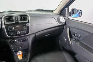 Хетчбэк Renault Sandero 2016 года, 729000 рублей, Пермь