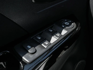 Внедорожник Renault Kaptur 2016 года, 1390000 рублей, Волгоград