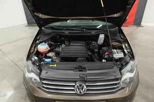 Седан Volkswagen Polo 2017 года, 1220000 рублей, Курск