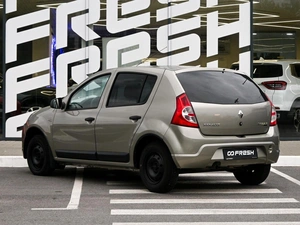 Хетчбэк Renault Sandero 2011 года, 449000 рублей, Волгоград