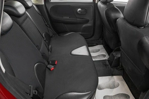 Хетчбэк Nissan Note 2012 года, 849000 рублей, Барнаул
