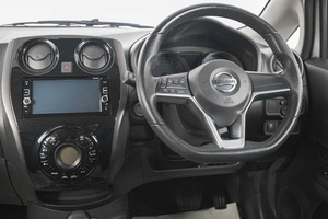 Хетчбэк Nissan Note 2017 года, 1049000 рублей, Кемерово