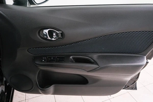Хетчбэк Nissan Note 2016 года, 999000 рублей, Красноярск