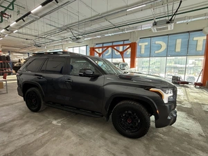 Внедорожник Toyota Sequoia 2025 года, 15000000 рублей, Новоивановское