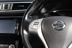 Внедорожник Nissan X-Trail 2017 года, 1999000 рублей, Новосибирск