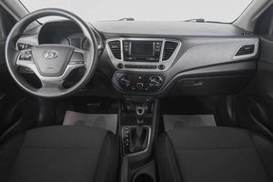 Седан Hyundai Solaris 2019 года, 1279000 рублей, Кемерово