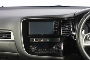 Внедорожник Mitsubishi Outlander 2015 года, 1929000 рублей, Новосибирск