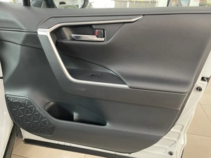 Внедорожник Toyota RAV4 2019 года, 2987000 рублей, Солонцы