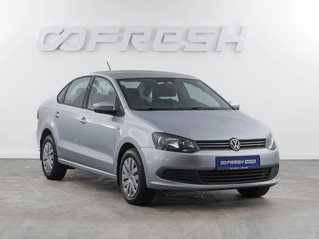 Седан Volkswagen Polo 2015 года, 867077 рублей, Москва