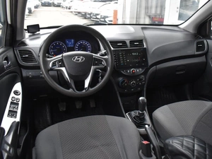 Седан Hyundai Solaris 2013 года, 680000 рублей, Краснодар