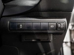 Хетчбэк Toyota Corolla 2020 года, 1900000 рублей, Красноярск