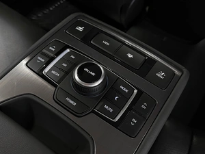 Седан Hyundai Genesis 2014 года, 1697000 рублей, Красноярск