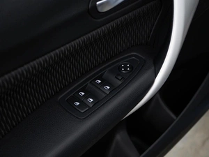 Хетчбэк BMW 1 серия 2012 года, 1197077 рублей, Москва