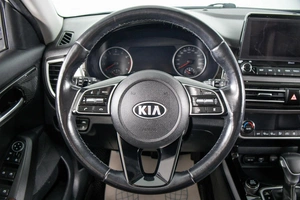 Внедорожник Kia Seltos 2020 года, 2169000 рублей, Пермь