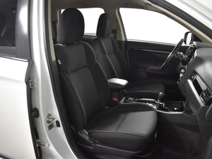 Внедорожник Mitsubishi Outlander 2021 года, 2250000 рублей, Казань