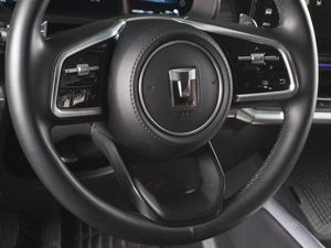 Внедорожник Tank 400 2023 года, 5198000 рублей, Красный Пахарь