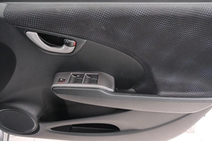 Хетчбэк Honda Fit 2012 года, 989000 рублей, Красноярск