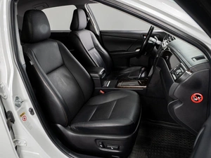 Седан Toyota Camry 2015 года, 2669000 рублей, Тюмень