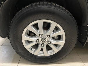 Внедорожник Toyota Land Cruiser 2019 года, 5000000 рублей, Красноярск