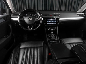 Лифтбек Skoda Superb 2018 года, 2399000 рублей, Тюмень